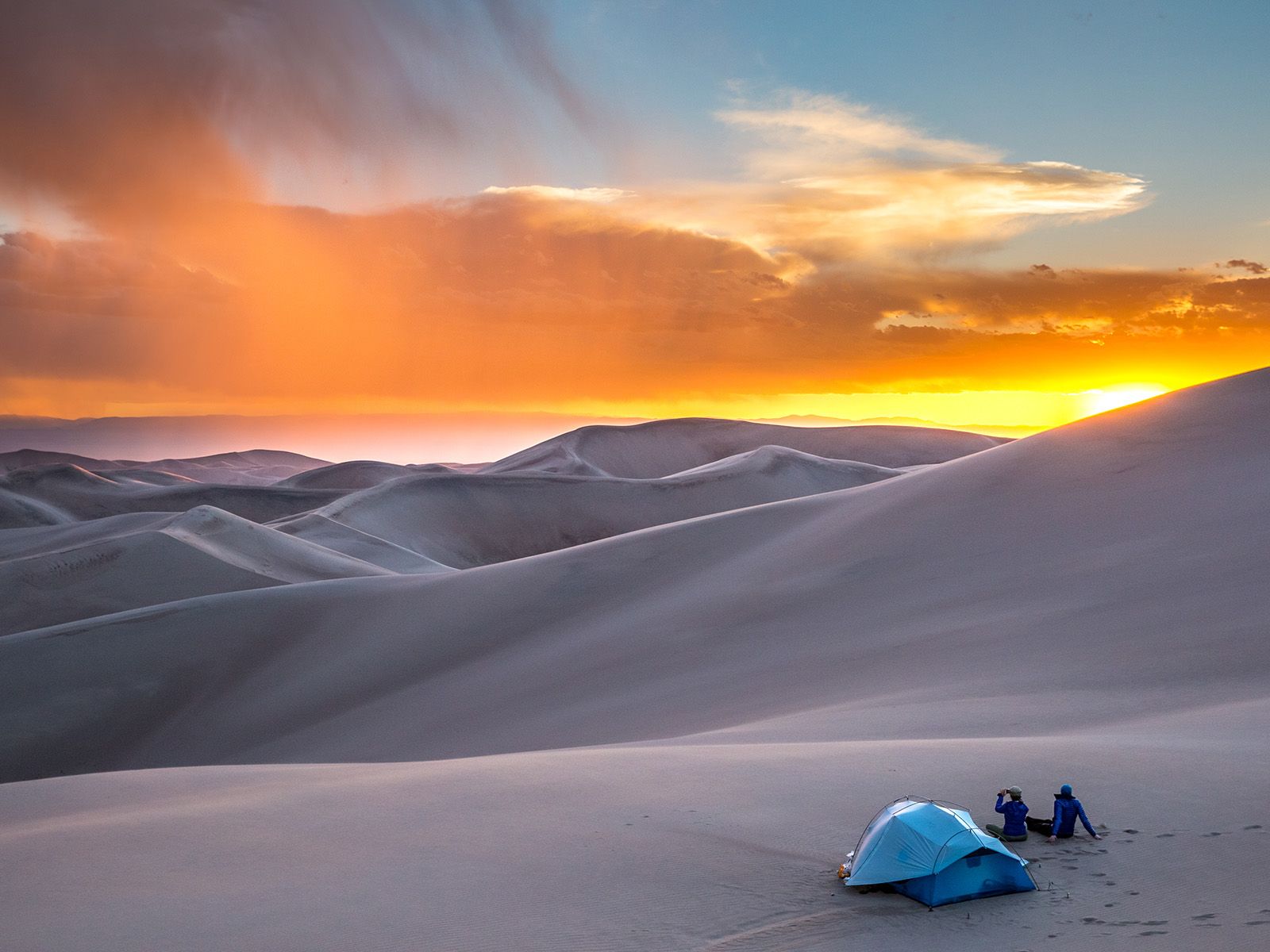 1600x1200 Enter Sandman: Backpacking in Great Sand Dunes National Park