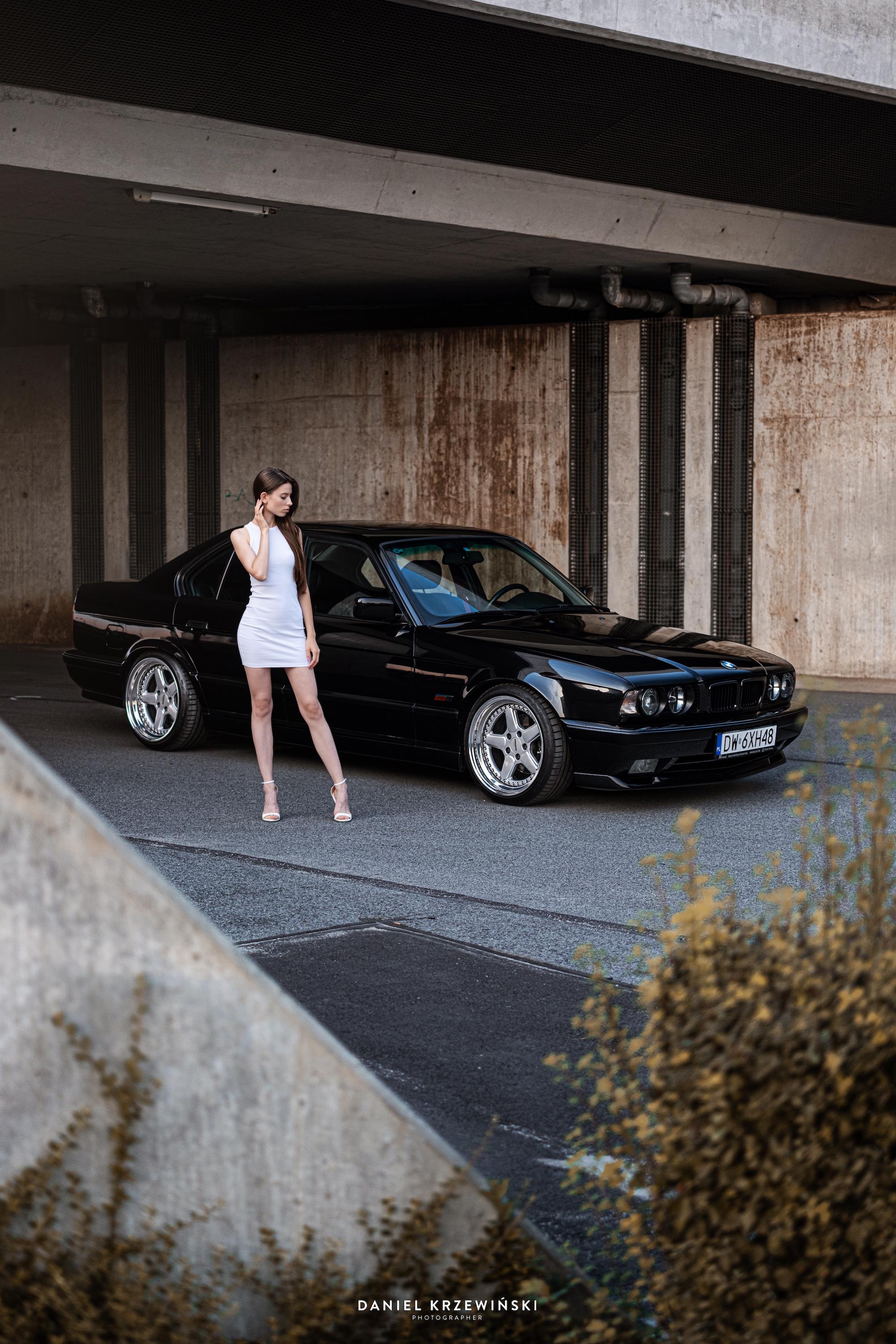 2000x3000 New in the garage 540i Japan 1994 (but condition as if it were 3 months old)