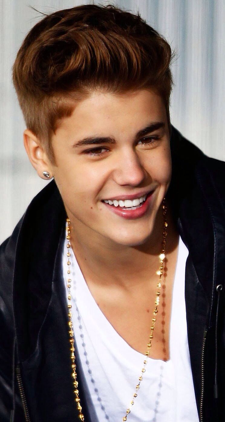 744x1392 iPhone Wallpaper Justin Bieber