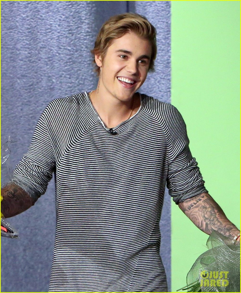 1003x1222 Justin Bieber's 'Ellen' Interview 2015 Video Here!. Just Jared News and Gossip