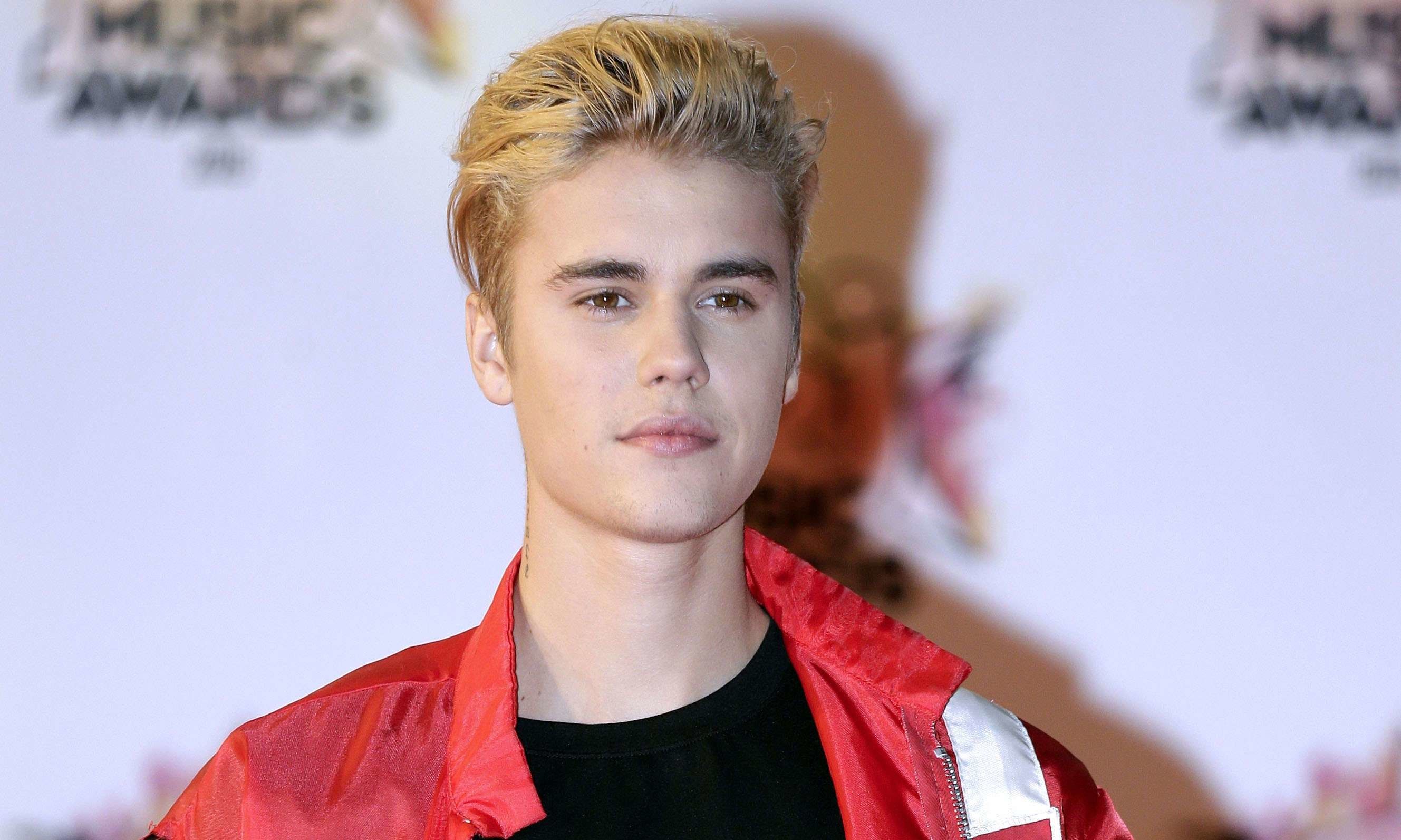 2657x1593 Justin Bieber Wallpaper