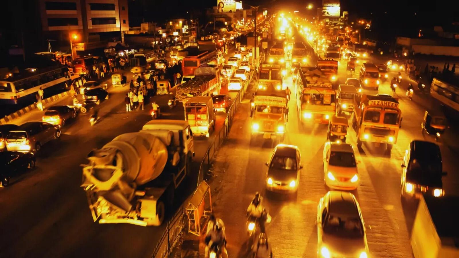 1600x900 Bengaluru's traffic nightmare isn't just a meme: Nikhil Kamath asks if VIPs are above the law, Police explain why it's getting worse Economic Times
