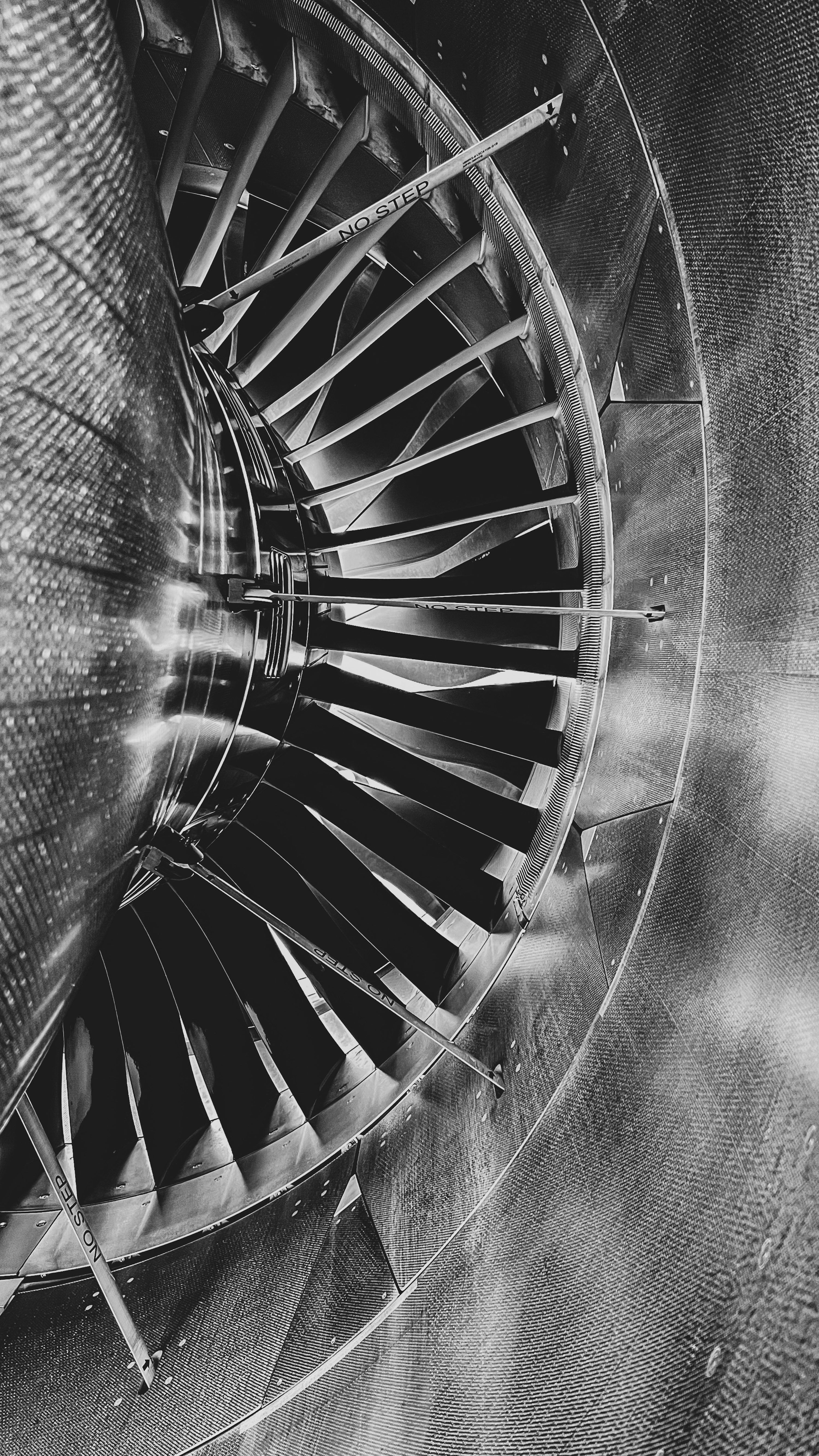 3000x5333 Gas Turbine Picture. Download Free Image