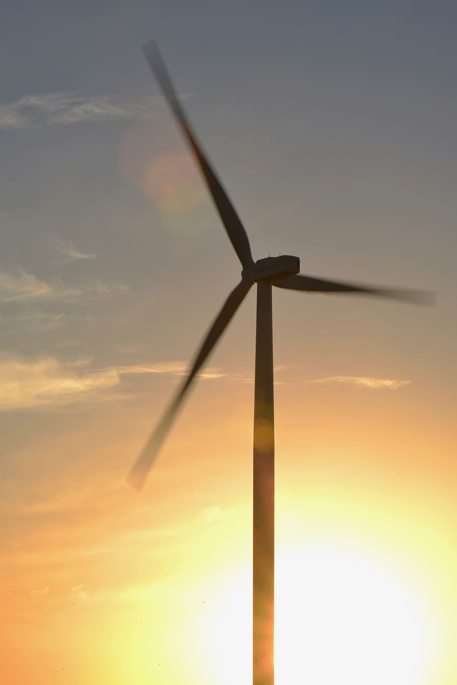 910x1363 Wind turbine blade 1080P, 2K, 4K, 5K HD wallpaper free download