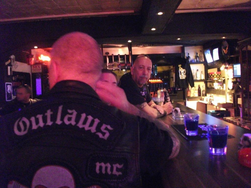 1024x768 Outlaws MC Wallpaper