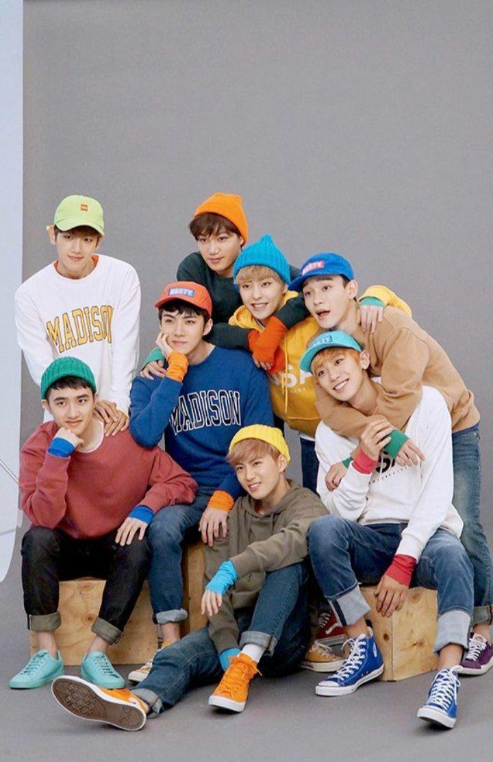 720x1112 ty to the track - 엑소 (ot8) [wallpaper]