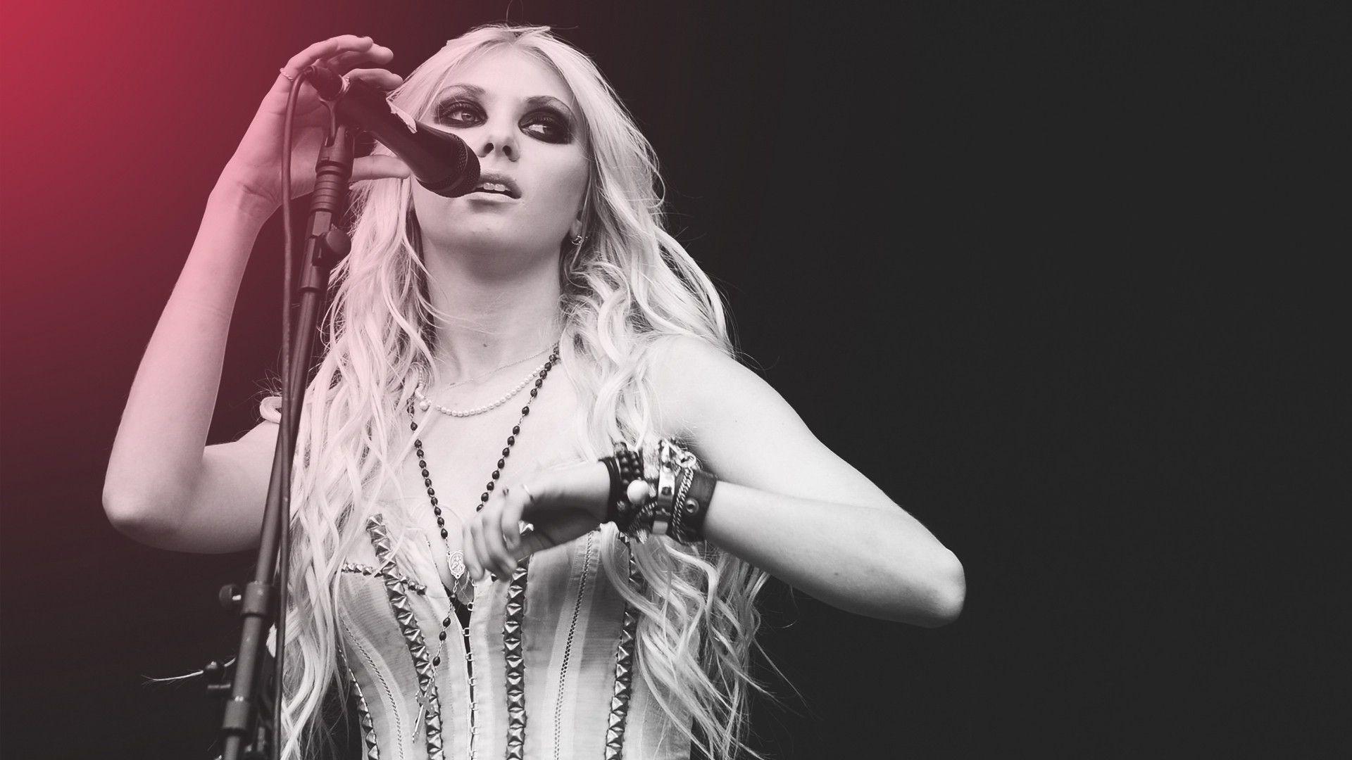 1920x1080 Momsen Wallpaper. Taylor Momsen Wallpaper, Taylor Momsen Singing Wallpaper and Taylor Momsen Hell Girl Wallpaper