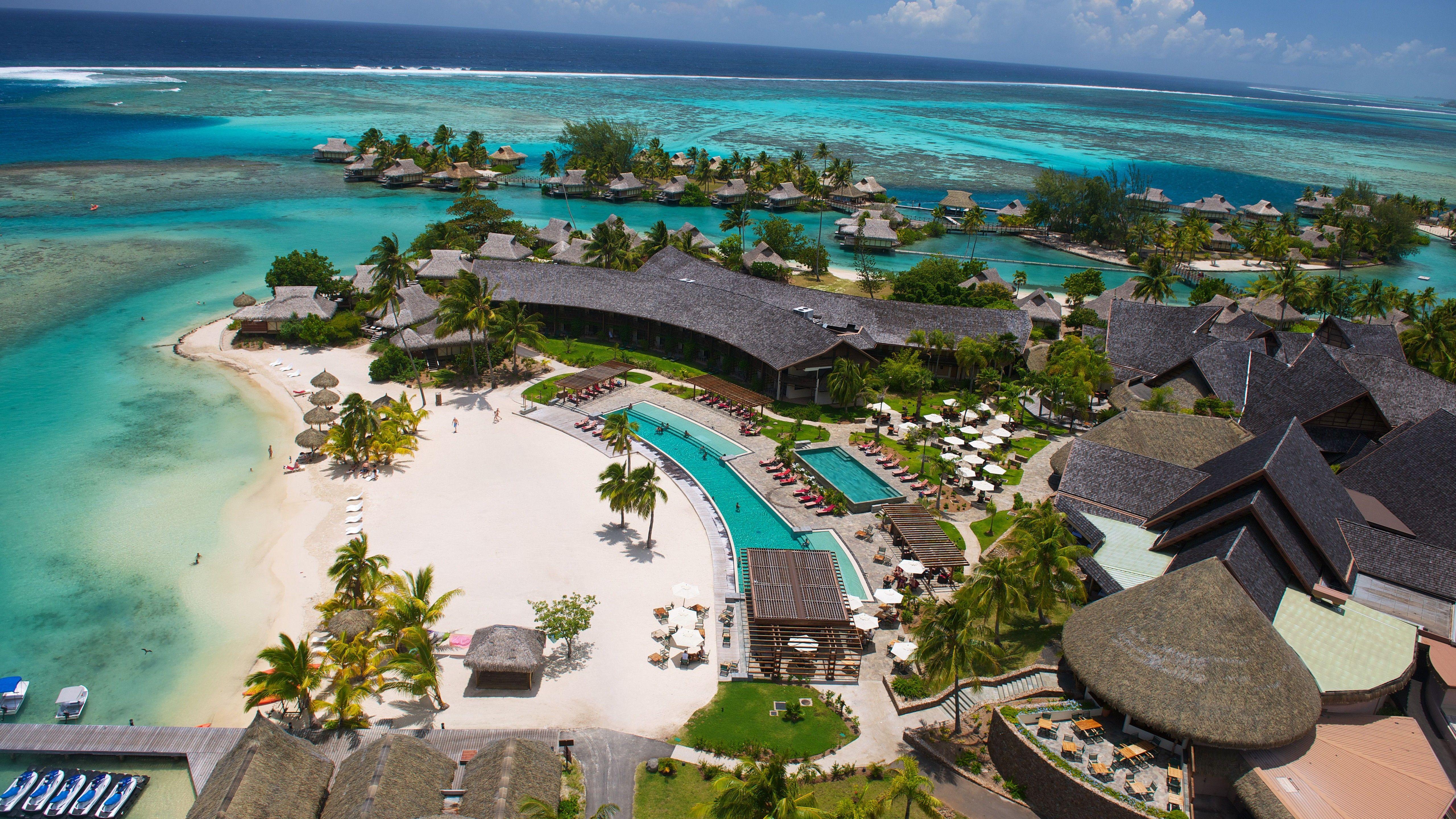 5120x2880 Wallpaper InterContinental Moorea Resort, Best Beaches in the World, tourism, travel, resort, vacation, pool, beach, Travel