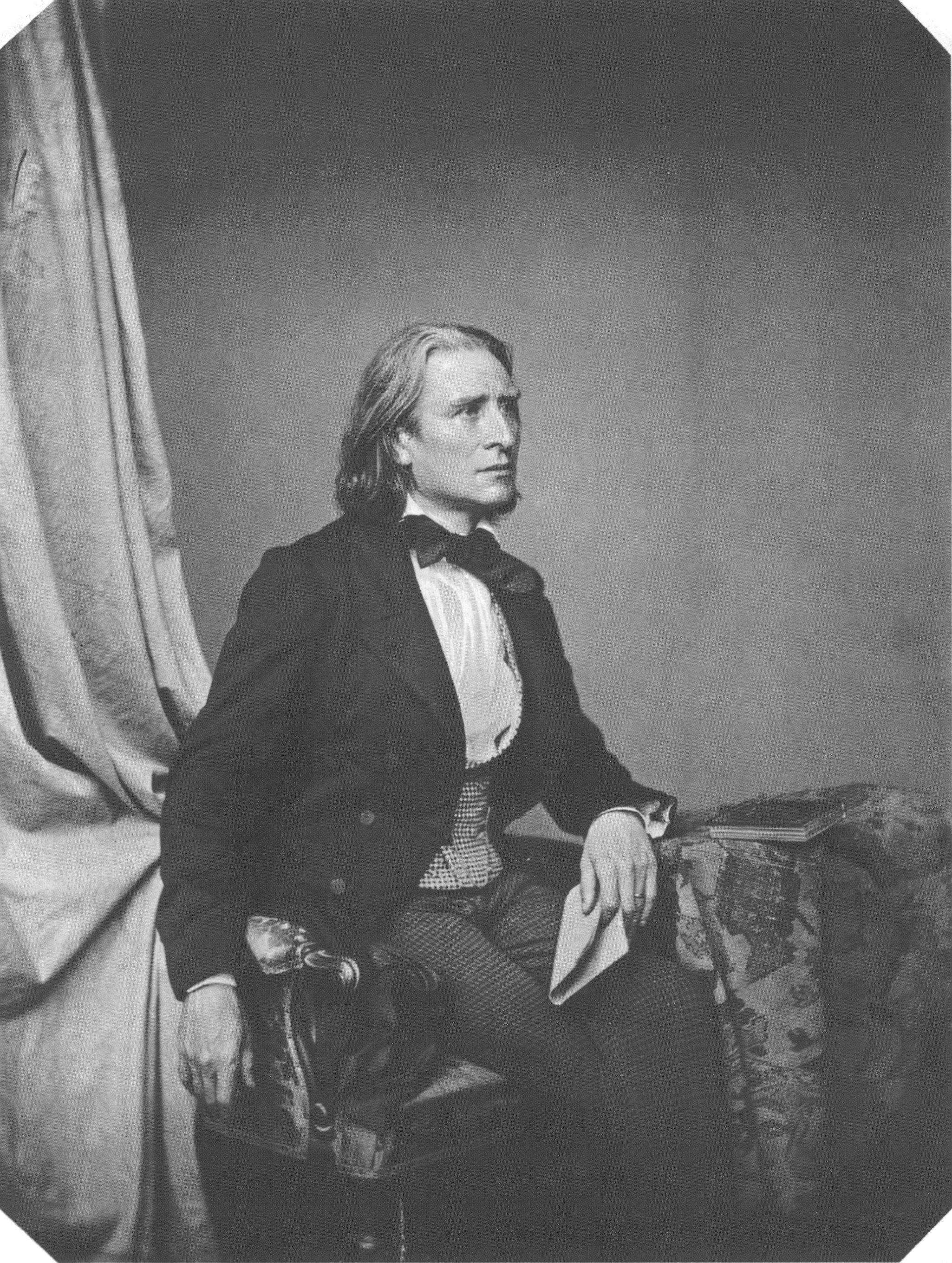 2050x2719 Liszt Wallpaper. Liszt Wallpaper