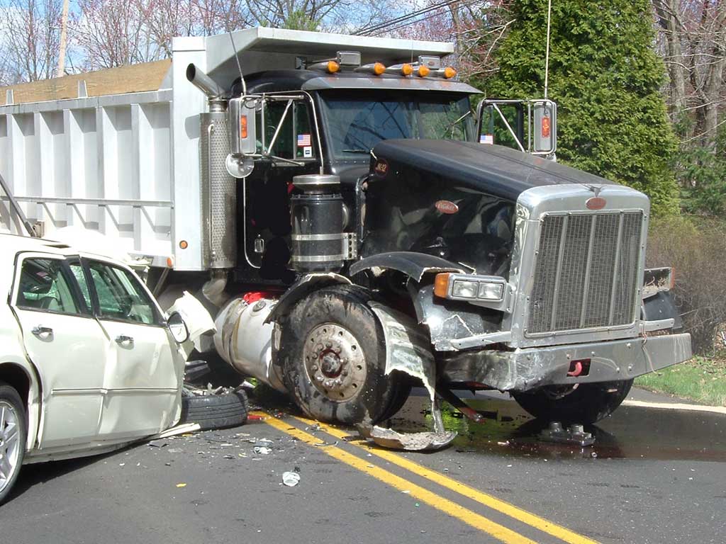 1024x768 wallpaper name: World's Accident wallpaper