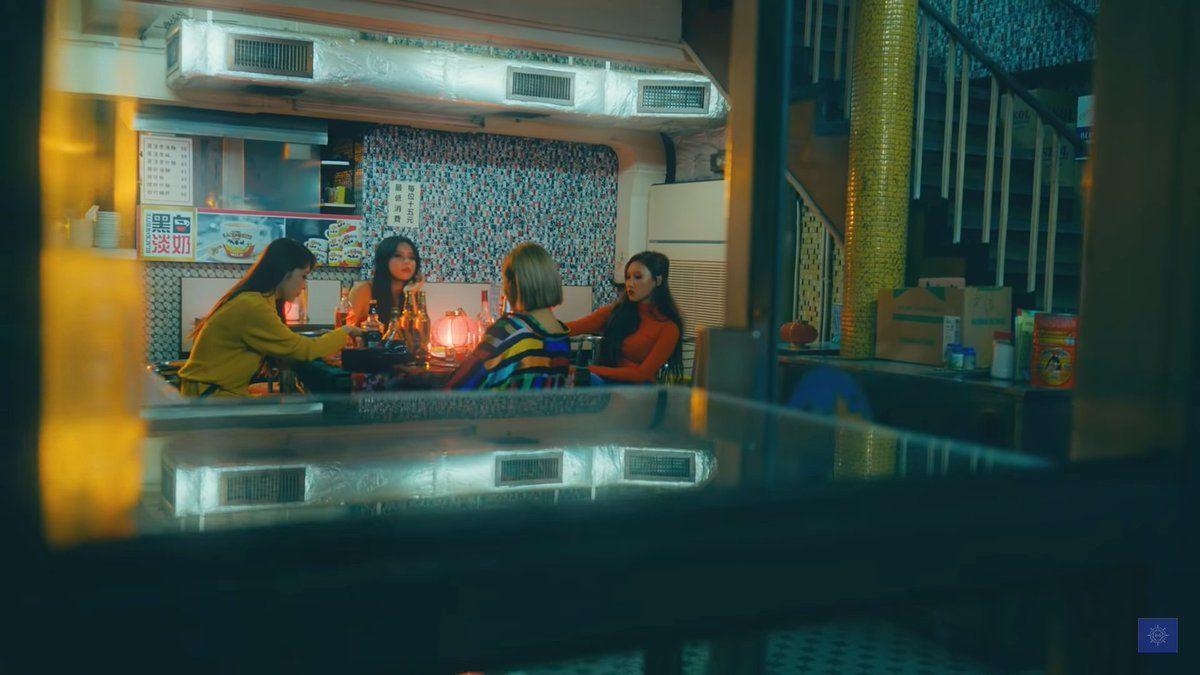 1200x675 j - #MAMAMOO's Wind flower and Wong Kar Wai's Chungking Express thread detailing references in the music video to the work of Wong Kar Wai #마마무 #Wind_flower