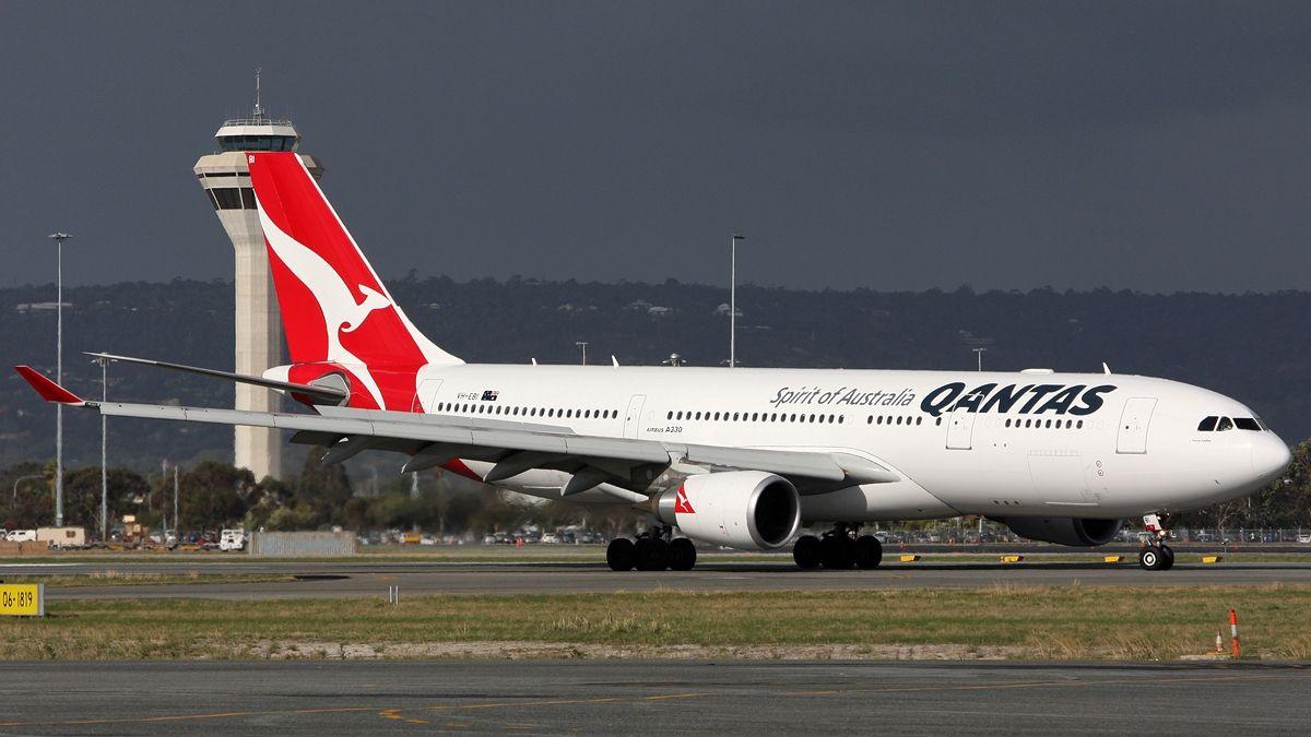 1200x675 Background Wallpaper: Airbus A330 200 Qantas Airlines