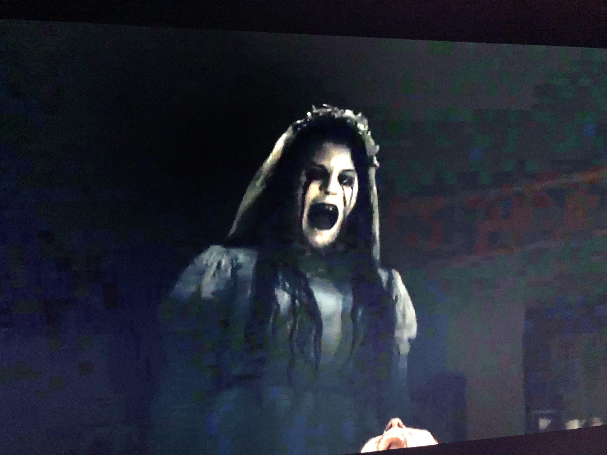 2048x1536 Bridezilla or la llorona