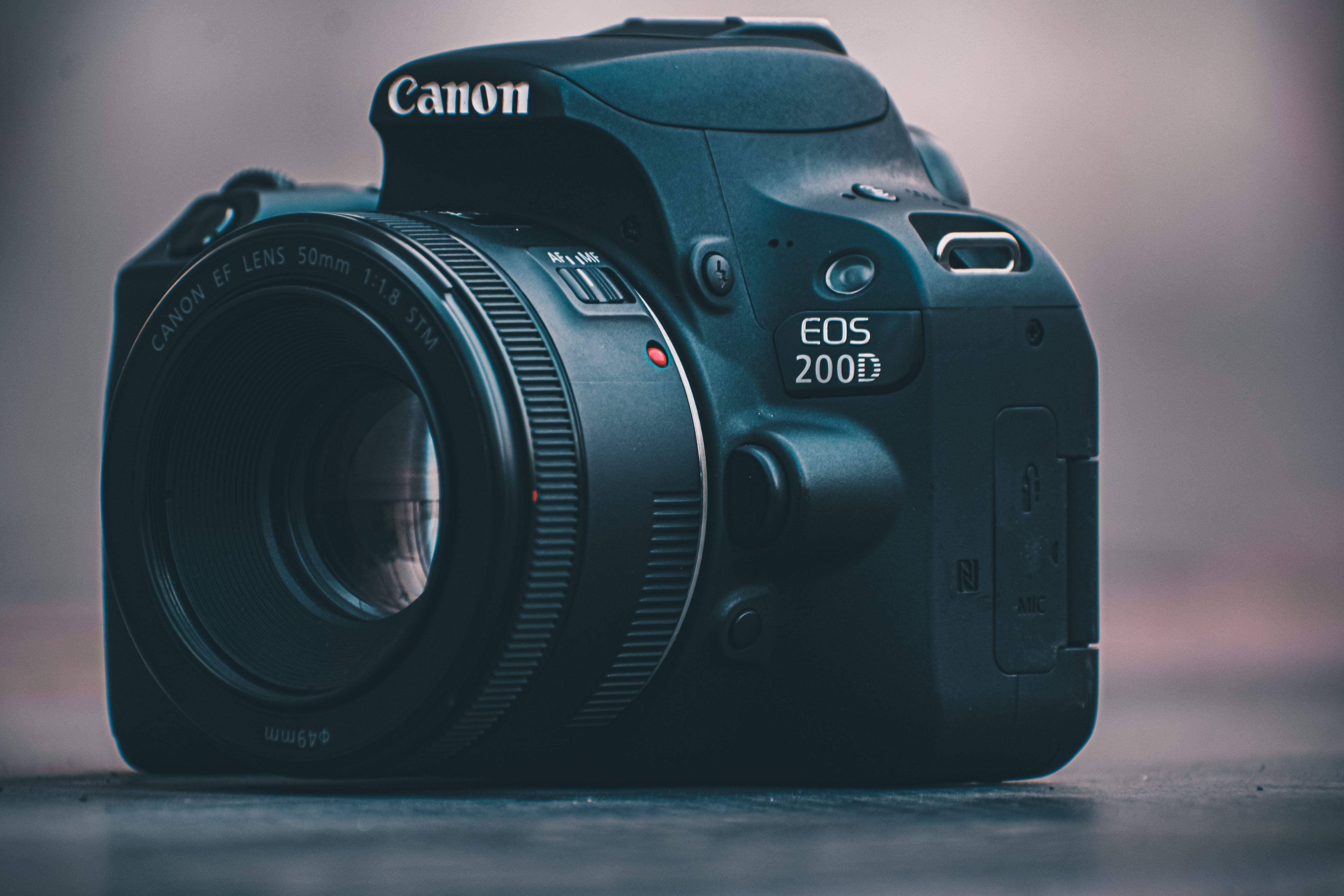 5551x3701 Free of 4k wallpaper, black camera, blur