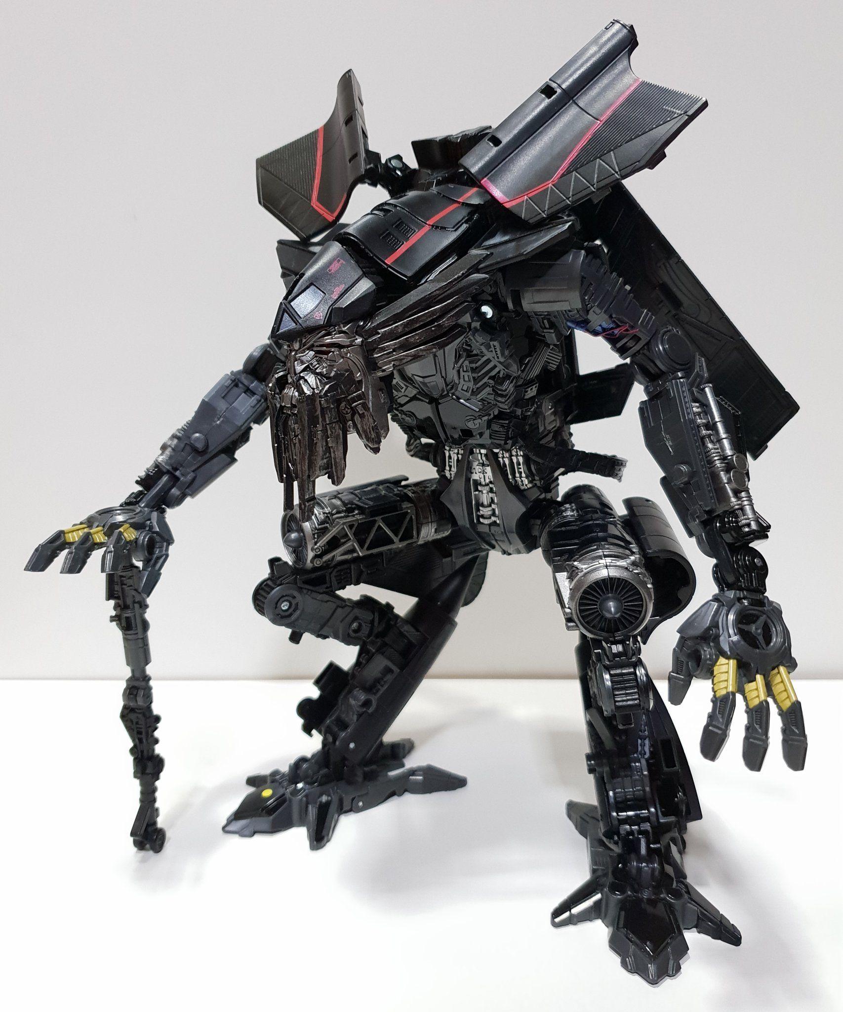 1707x2048 Studio Series SS 35 Leader Class Jetfire & Jetpower Optimus Prime In Hand Image