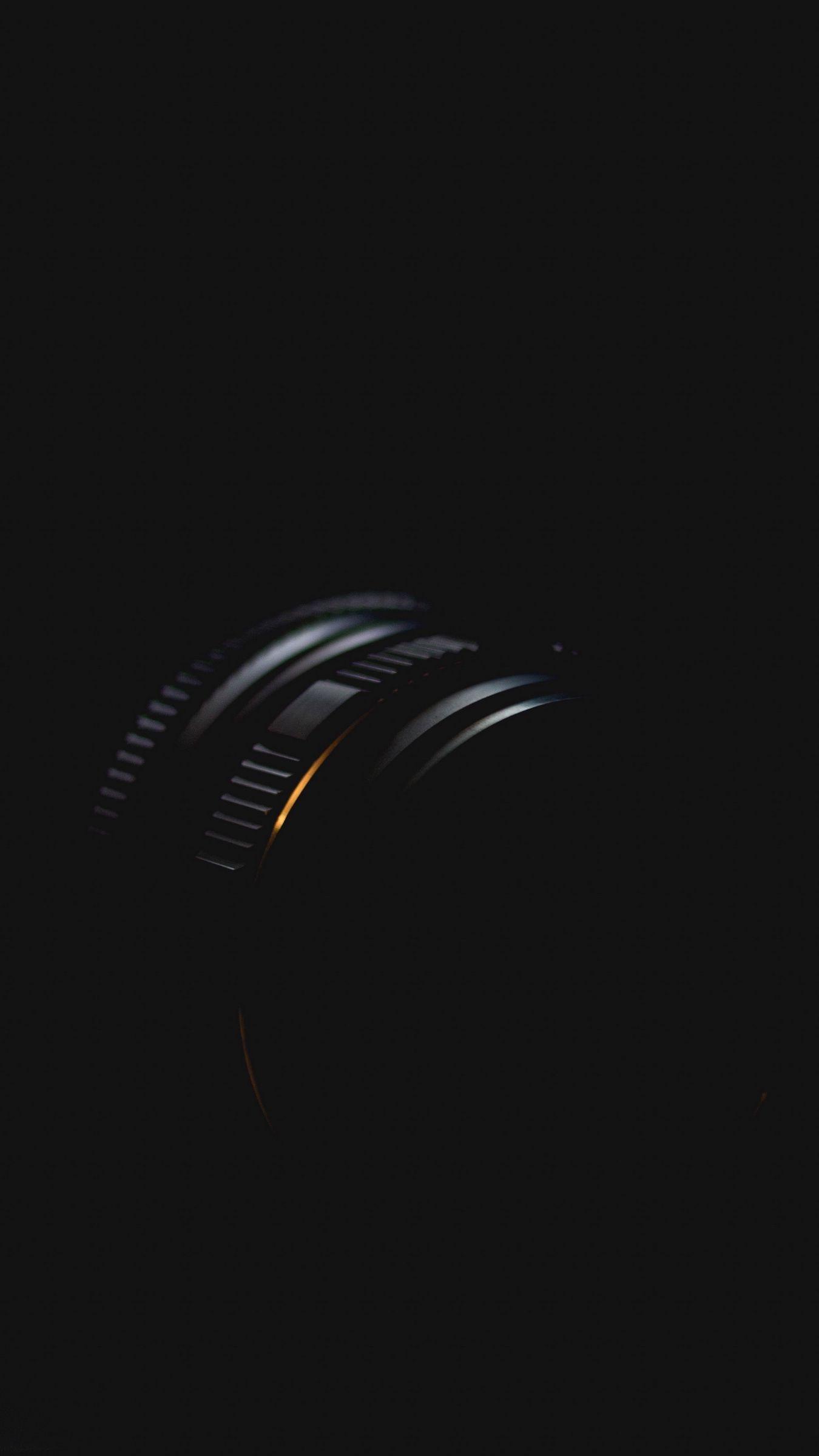 1350x2400 Black Minimalist iPhone Wallpaper