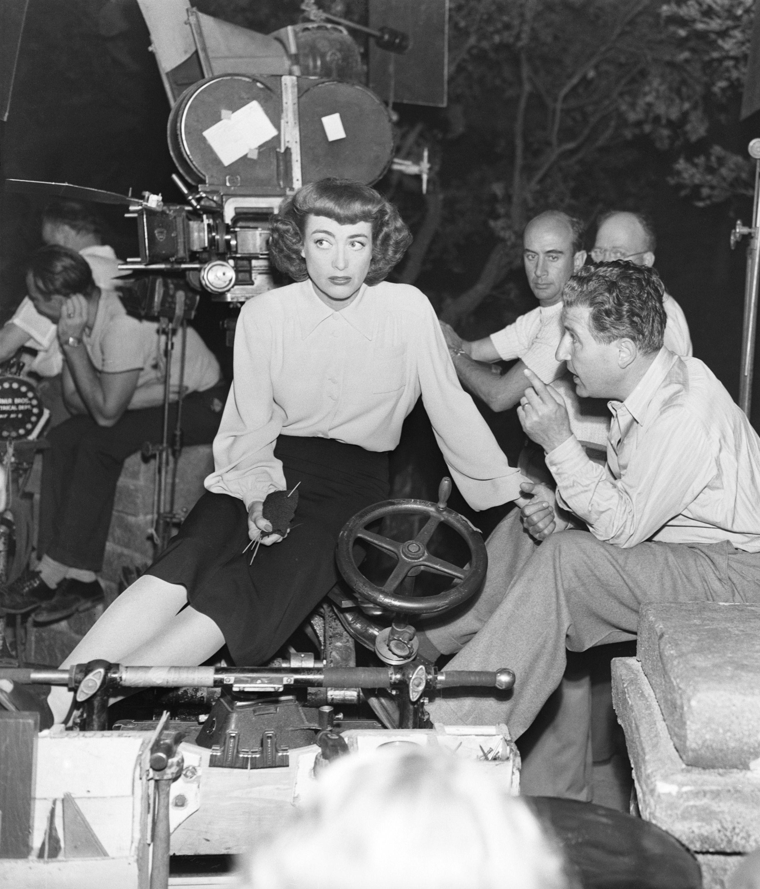 2466x2886 Best Vintage Celebrity On Set Photo Photo Of Old Hollywood Actresses