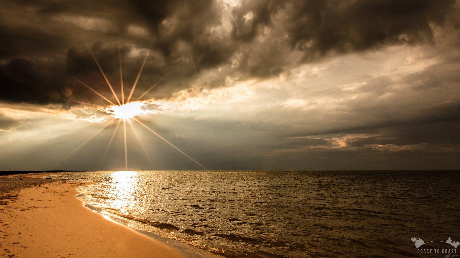 1600x900 Summer Wallpaper Dark