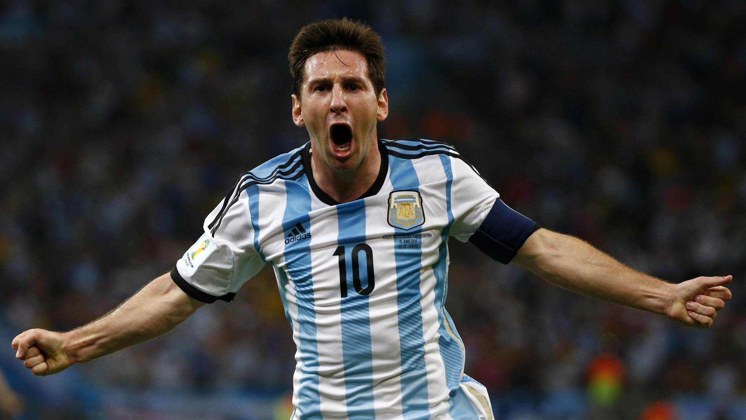 2560x1440 Lionel Messi HD Desktop Wallpaper