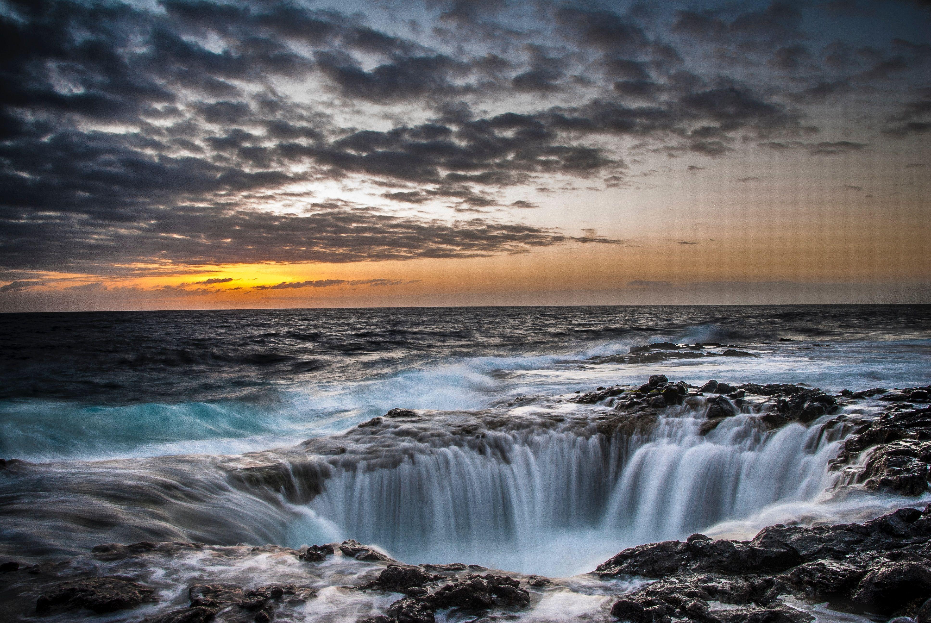 3872x2592 3872x2592 #waterfall, #hole, #cool background, #long exposure, #sunset, #wallpaper, #nature, #wafe, #rock, #sky, #cool wallpaper, #stone, #cloud, #sea, #ocean, #coast, #water, #sun, #sunrise, #sundown, #PNG image. Mocah.org HD Desktop