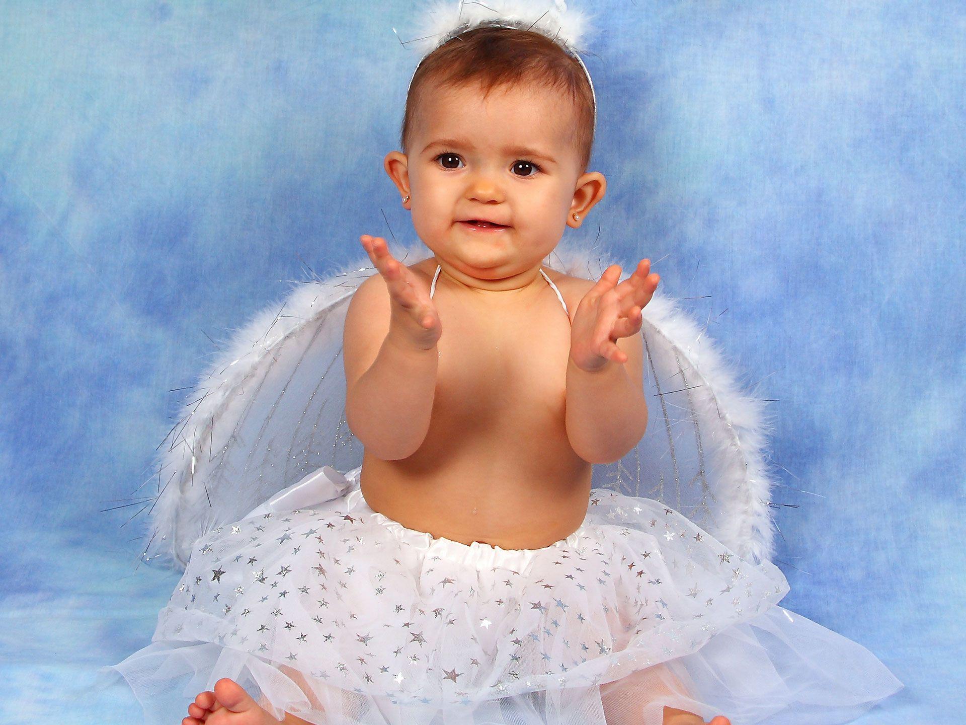 1920x1440 Cute Angel Baby Girl HD wallpaper