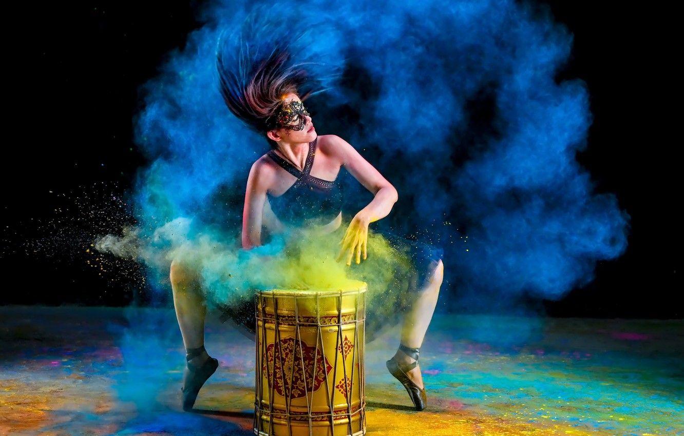 1332x850 Wallpaper girl, music, paint, color, dust, drum image for desktop, section музыка