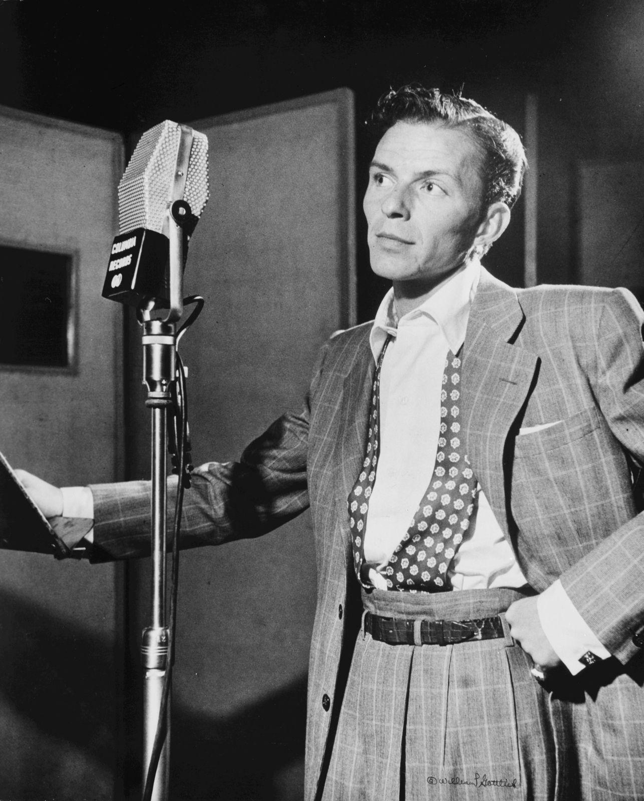 1286x1600 Frank Sinatra. Biography, Songs, Films, & Facts