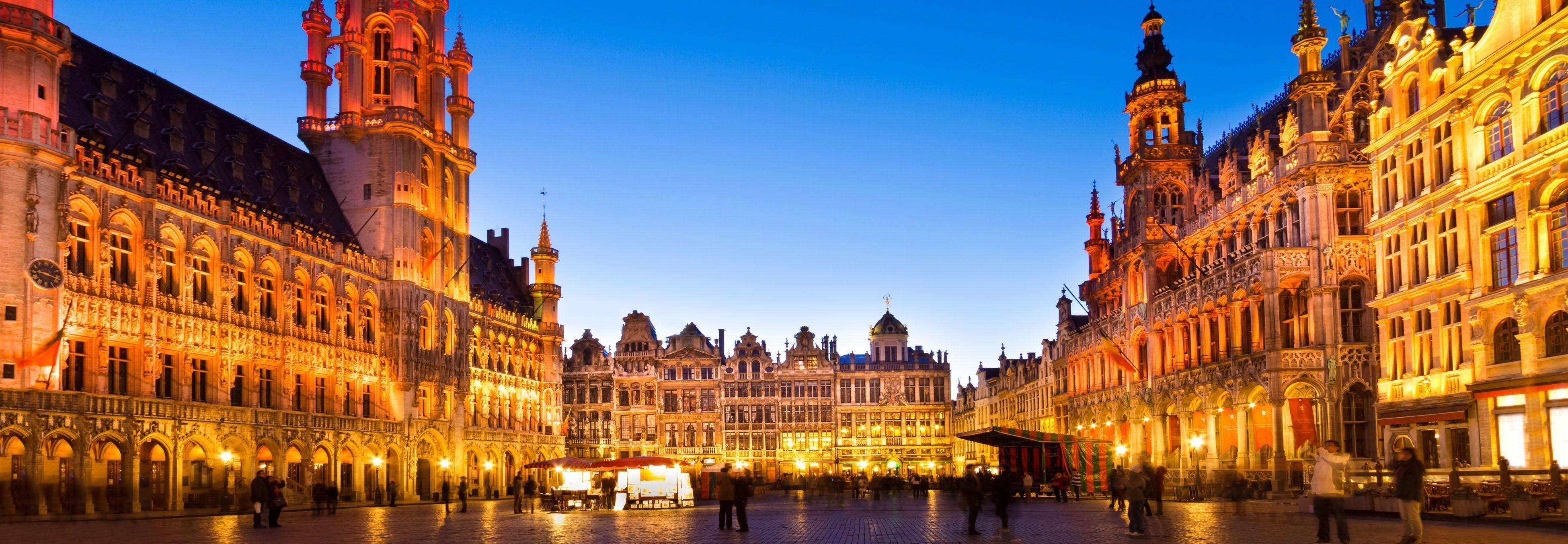 3900x1352 Brussels Wallpaper