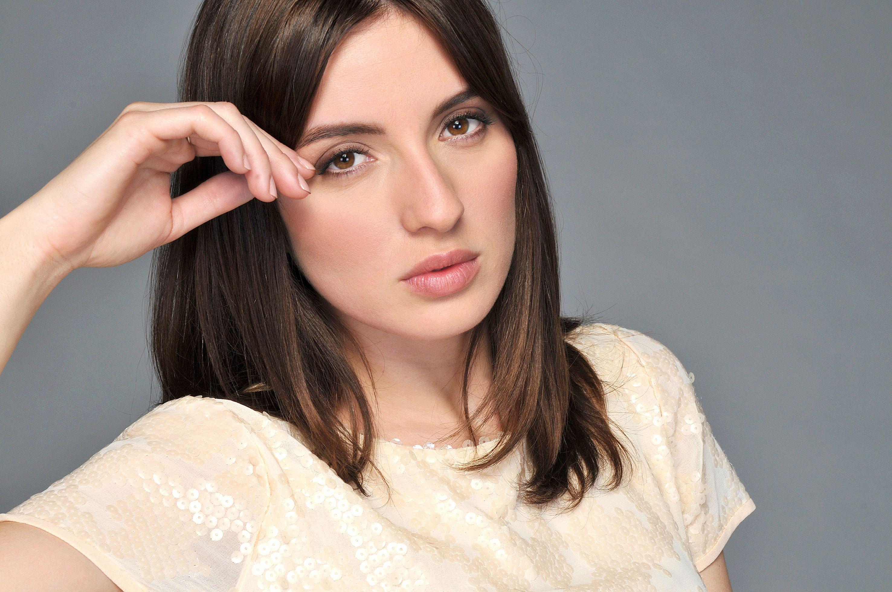 2953x1961 Maria Valverde Wallpaper Image Photo Picture Background