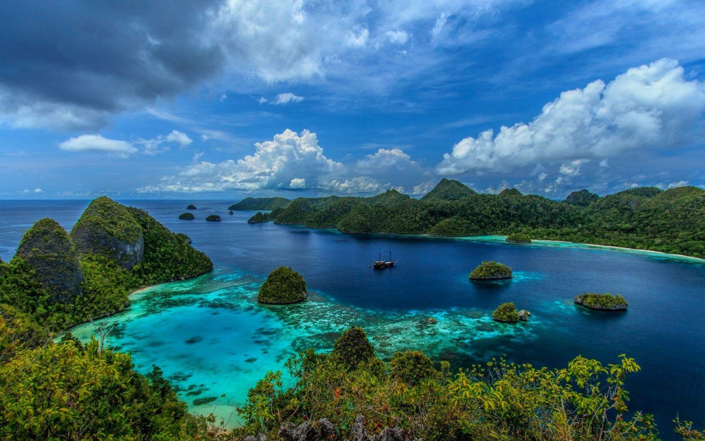 1440x900 Indonesia Tropical Islands Mountain Landscape Wallpaper HD 2560x1440 :