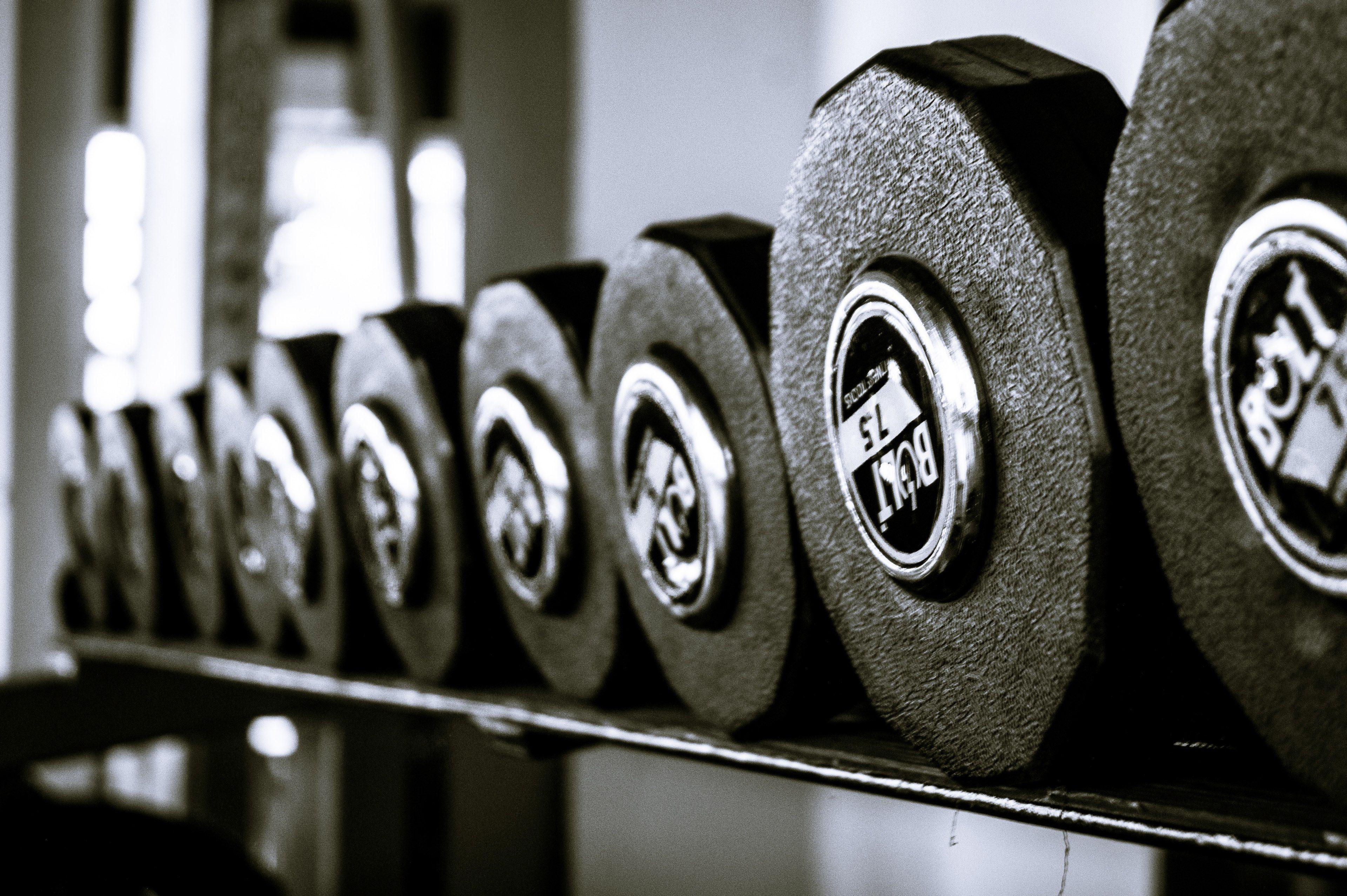 3840x2556 Wallpaper / train fit gymnasium and weight HD 4k wallpaper