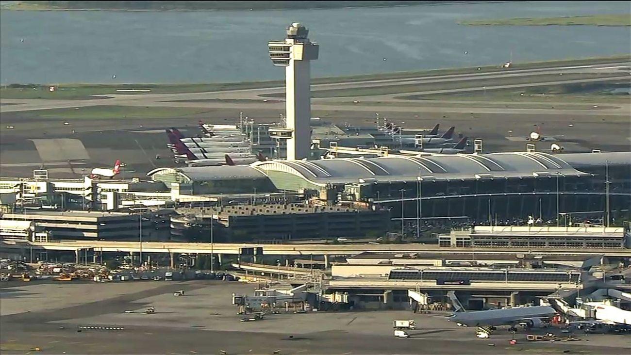 1300x732 JFK Airport announces new requirements for airlines during snow emergencies New York