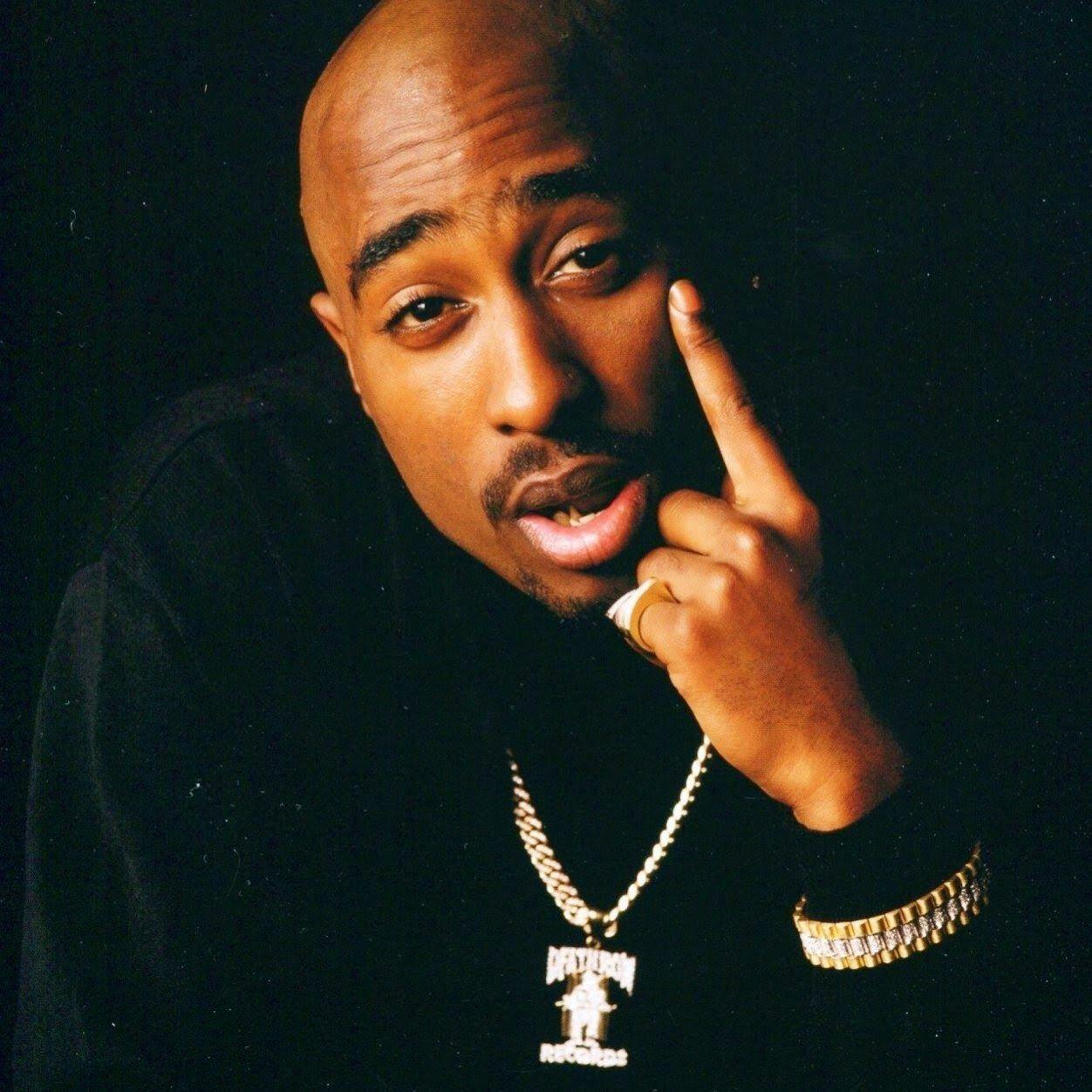 Tupac Shakur Wallpapers - Top Free Tupac Shakur Backgrounds ...