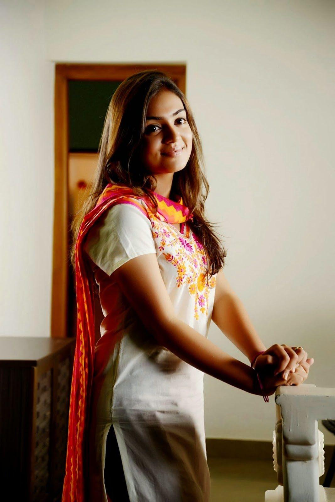 1067x1600 Neram Wallpaper