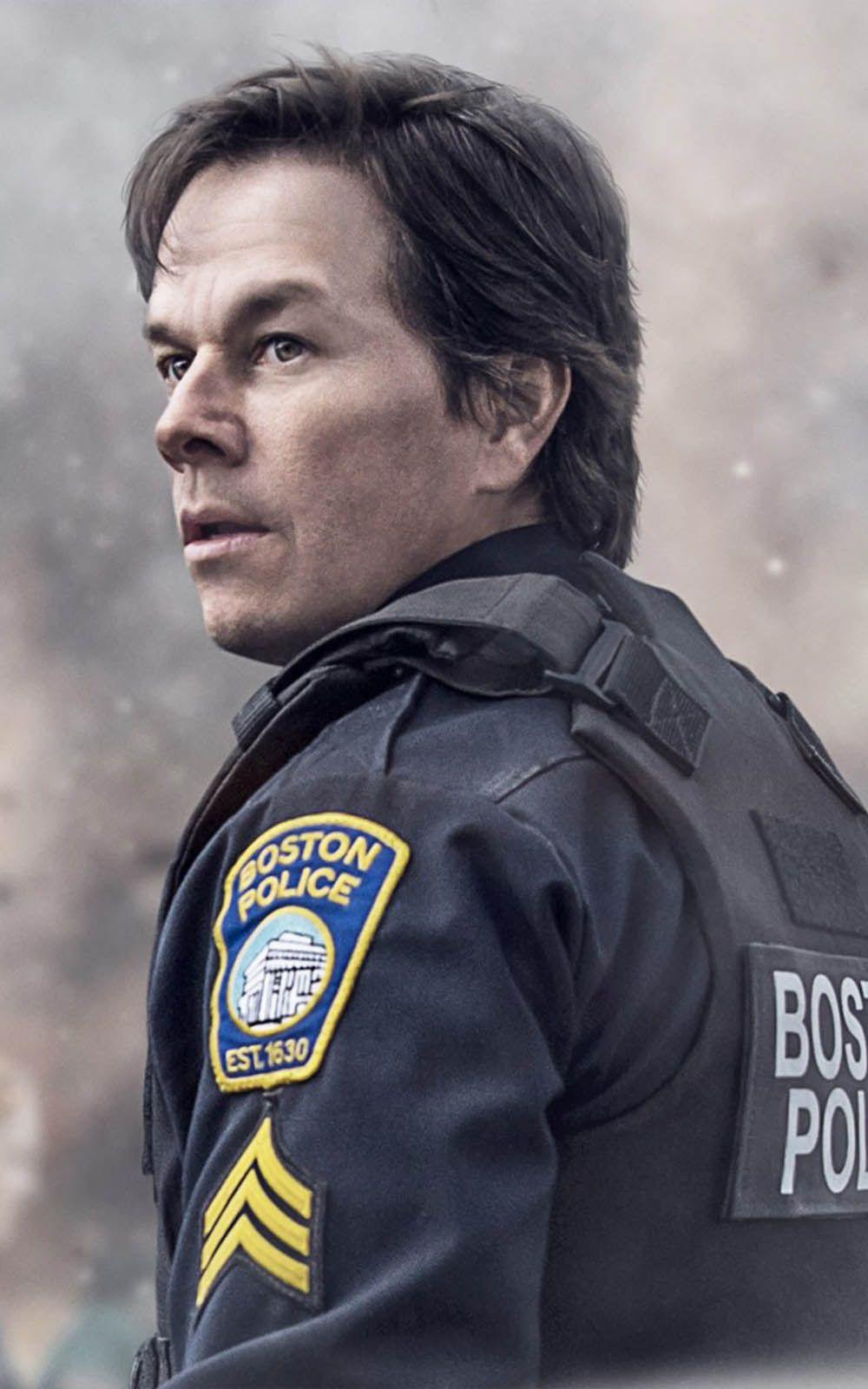 1000x1600 Mark Wahlberg In Patriots Day 2017 Free HD Mobile Wallpaper