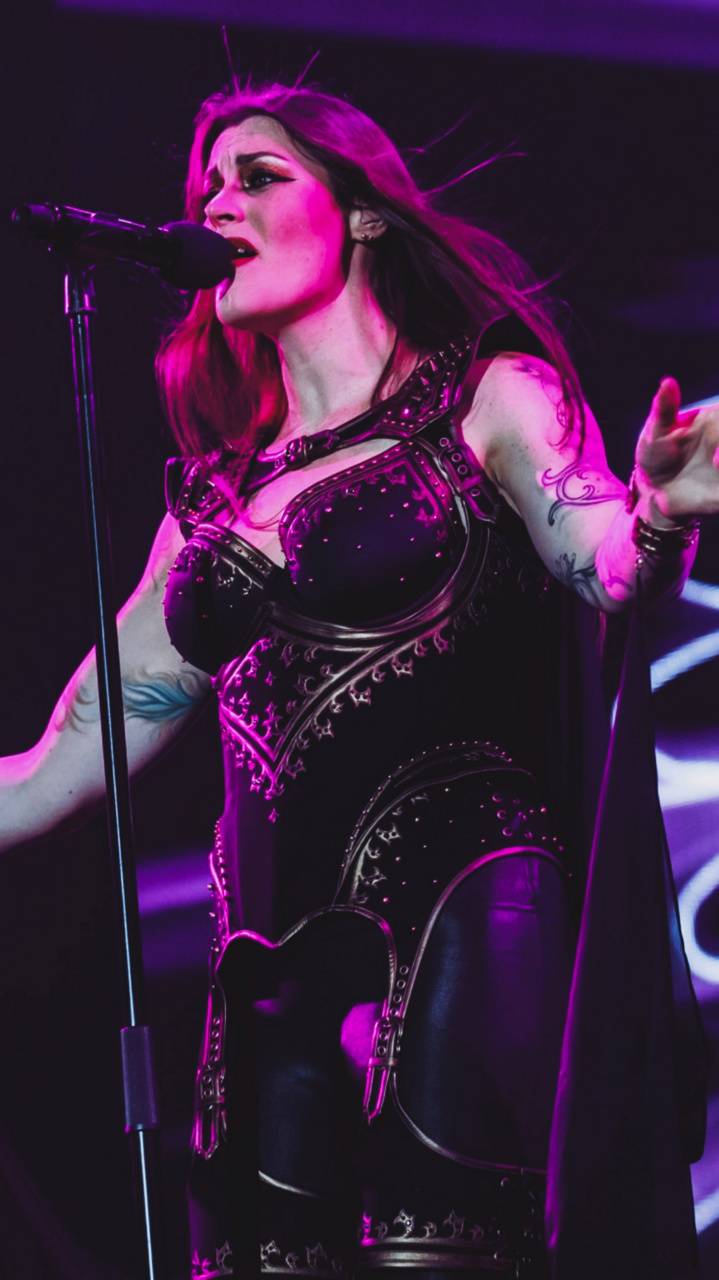 719x1280 Floor Jansen wallpaper
