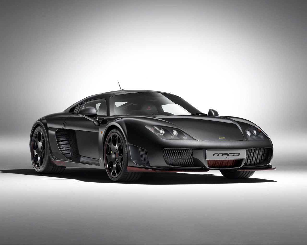1280x1024 Captured: Noble M600 Road Magazine