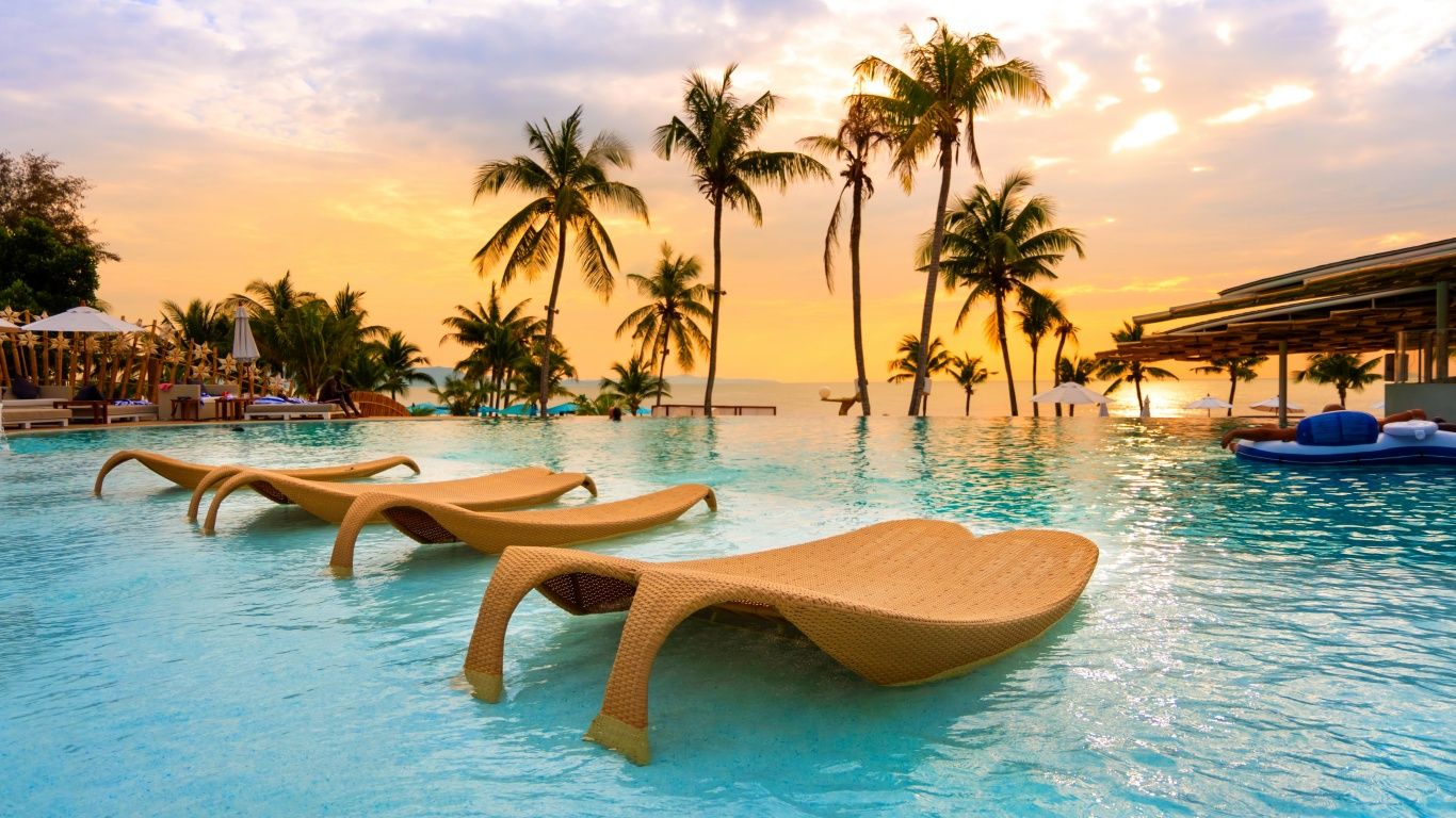 1366x768 Vacation, Summer, Luxury Resort, Pool 4K UHD Wallpaper for UltraHD Desktop and TV : Widescreen and UltraWide Display