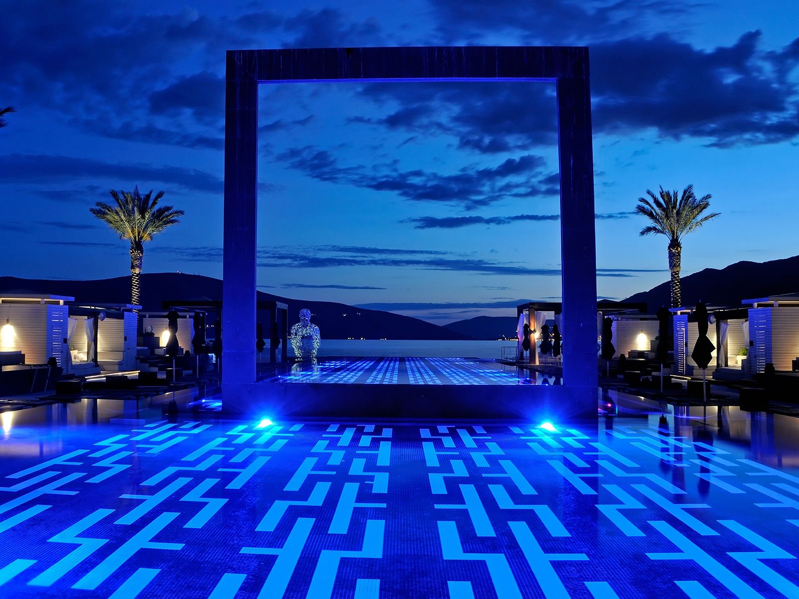 1600x1200 Mosaic designs for luxury pools