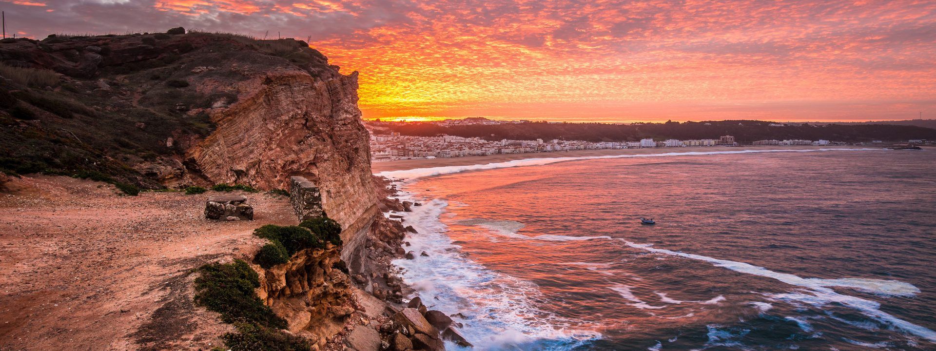 1920x720 Nazaré • Center of Portugal