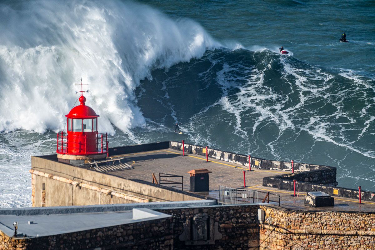 1200x800 Taking on Nazaré during Storm Ingrid