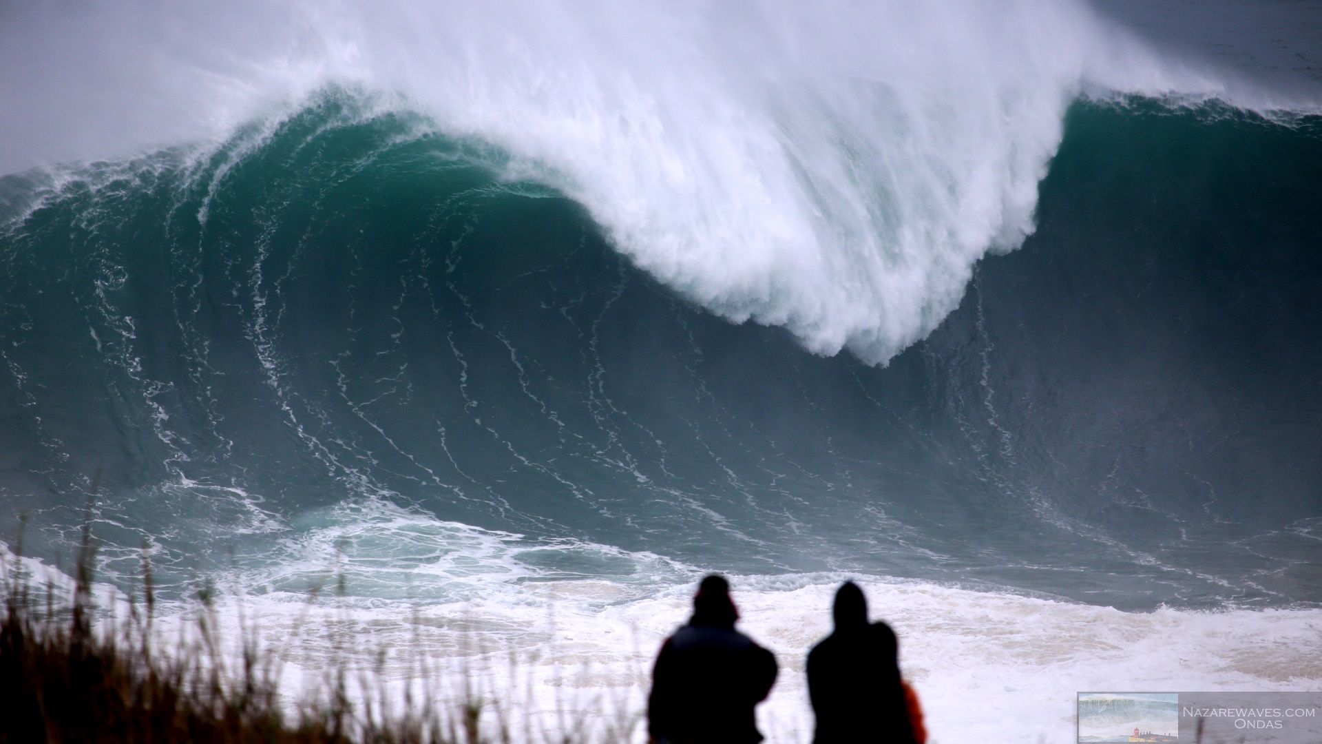 1920x1080 Biggest waves of November 2015 at Nazaréé Big Waves Surf
