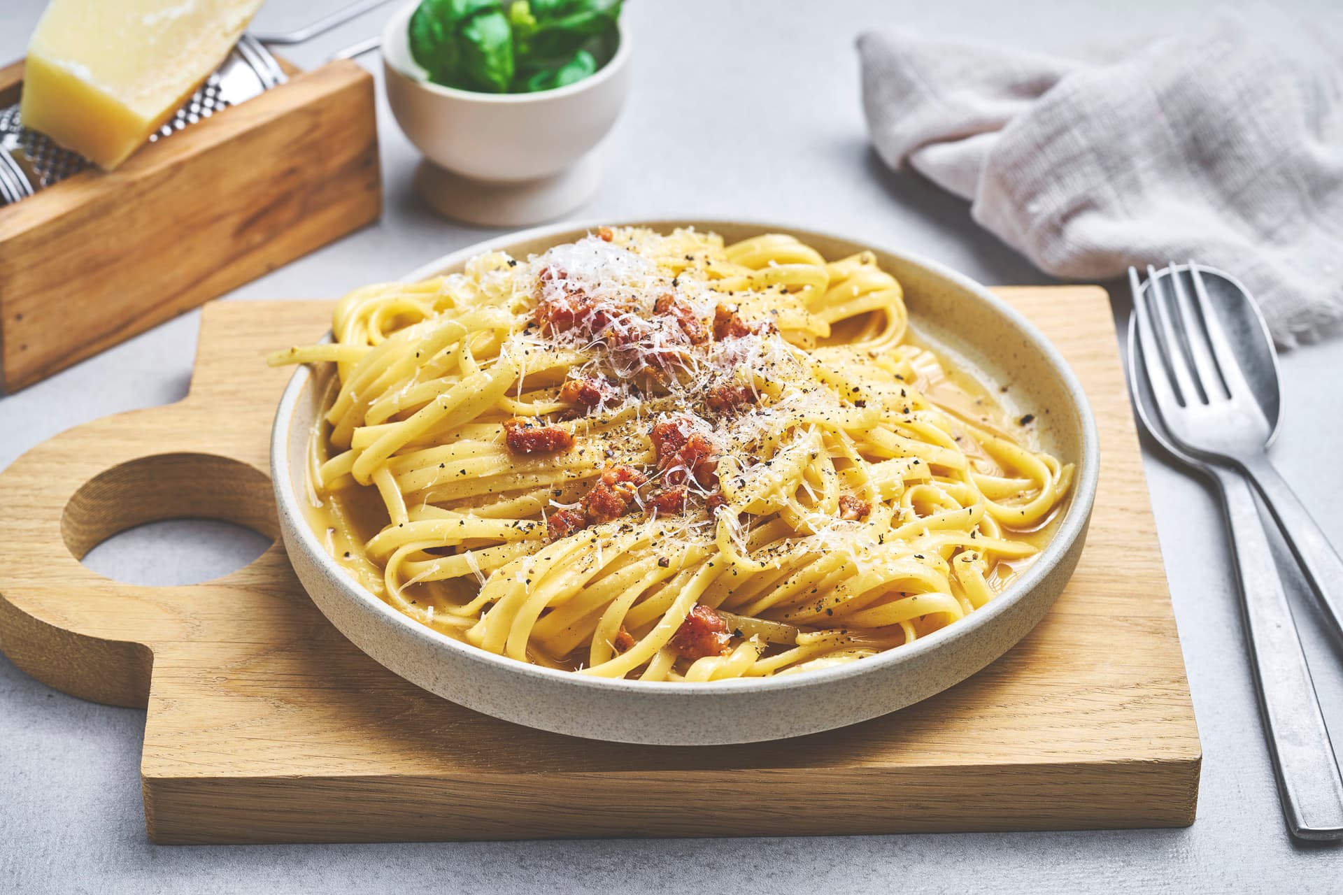1920x1280 Classic Pasta Carbonara