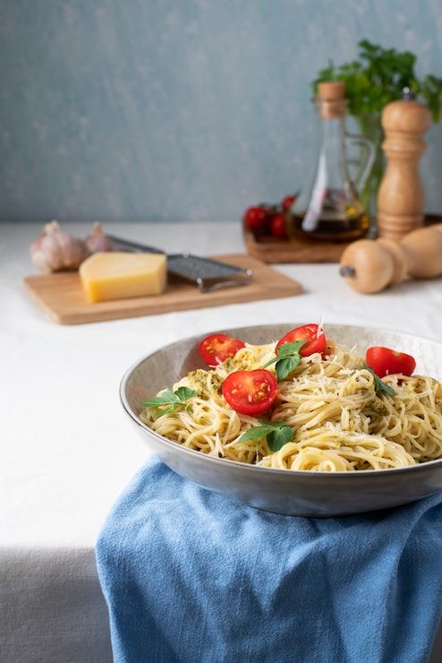 494x740 Pasta spaghetti carbonara Image