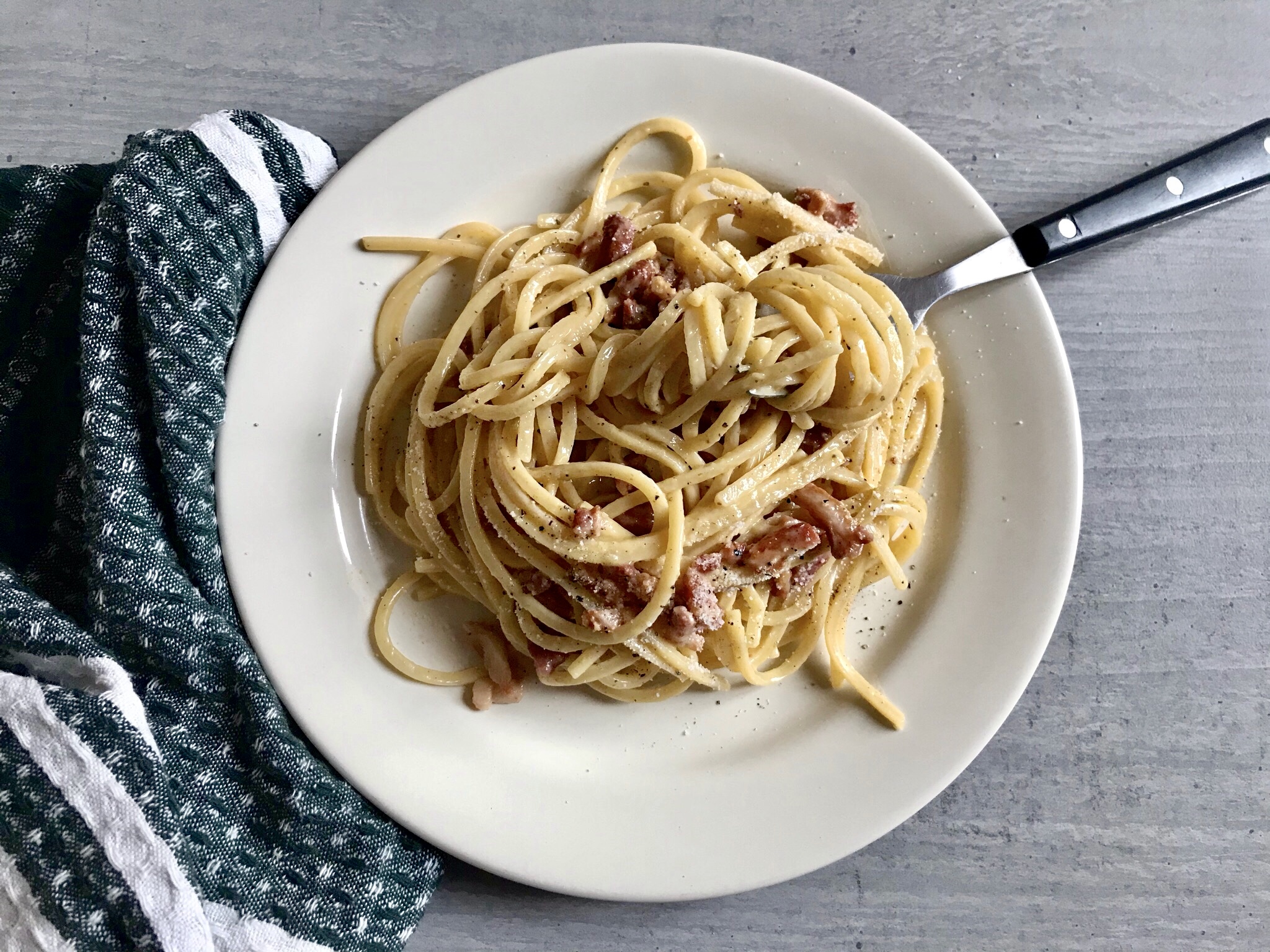 2048x1536 Authentic Spaghetti alla Carbonara Romana Immaculate Ruému