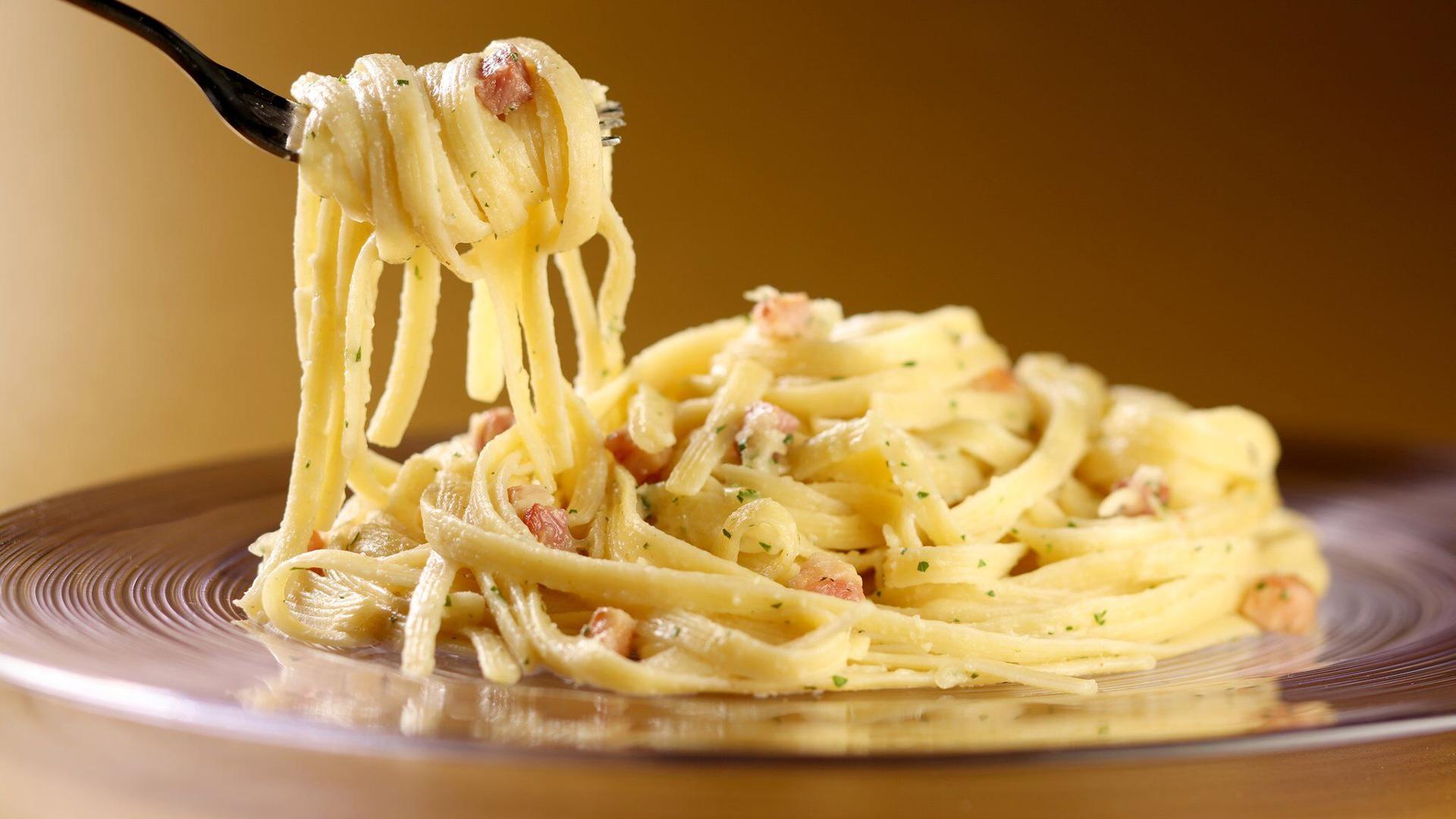 1920x1080 Sous vide atheist converts with a heavenly silky carbonara