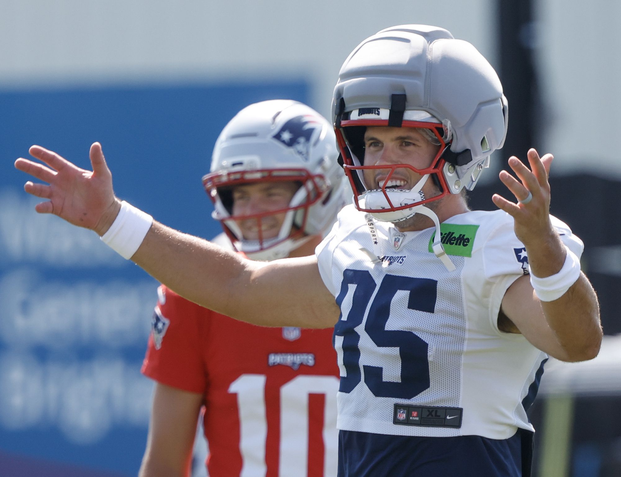 2000x1534 Patriots agree to terms on contract extension with veteran captain