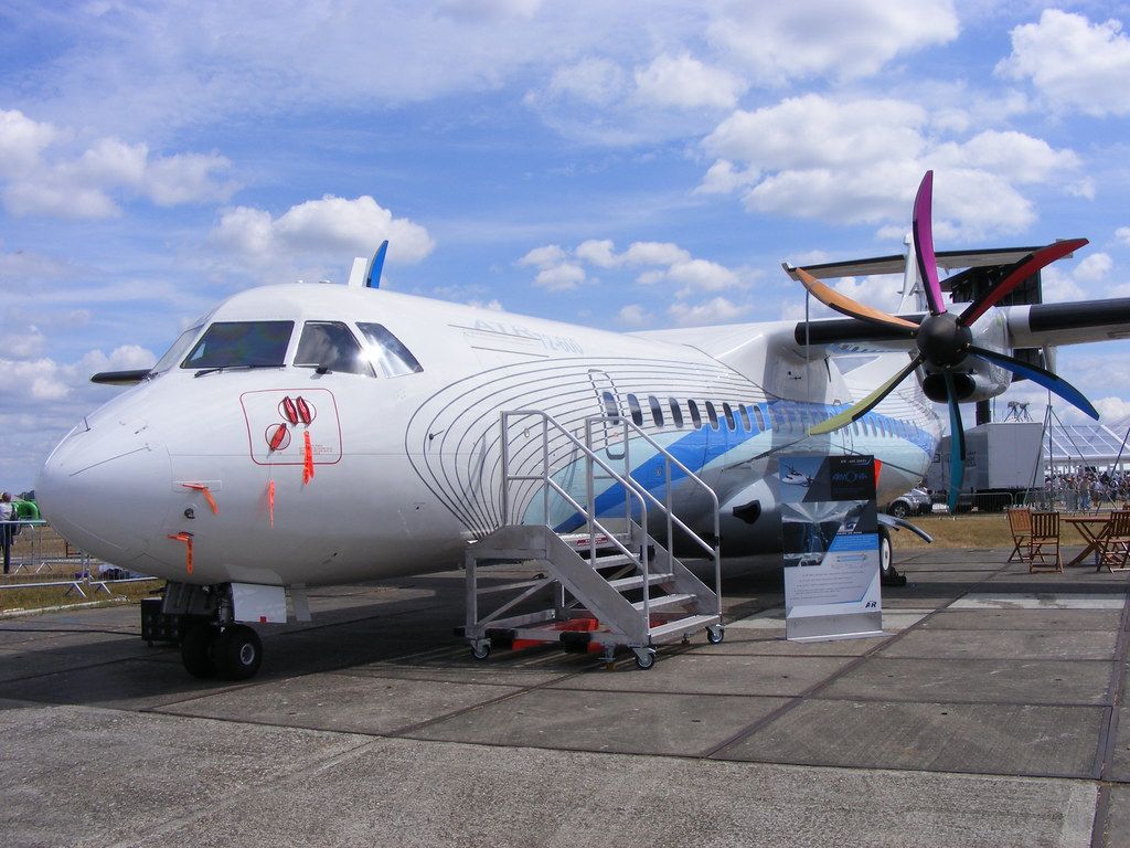 1024x768 ATR 72 F WWEY Farnborough Air Show. ATR 72 F WWEY Is Pictur