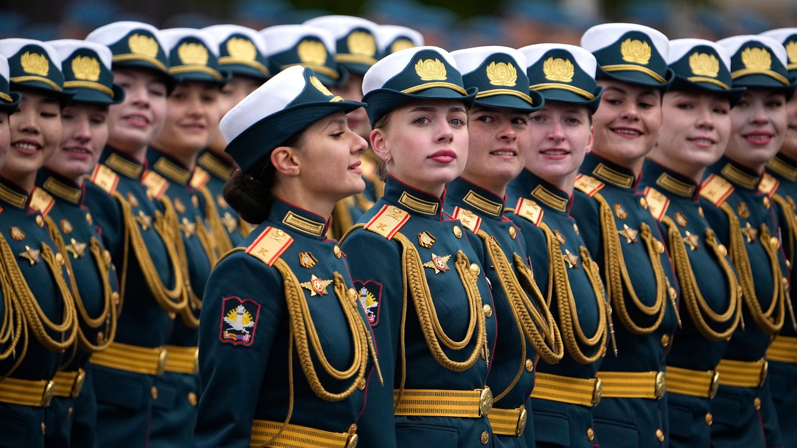 2560x1440 Russia celebrates victory in World War II as Putin accuses the West of fueling global conflicts
