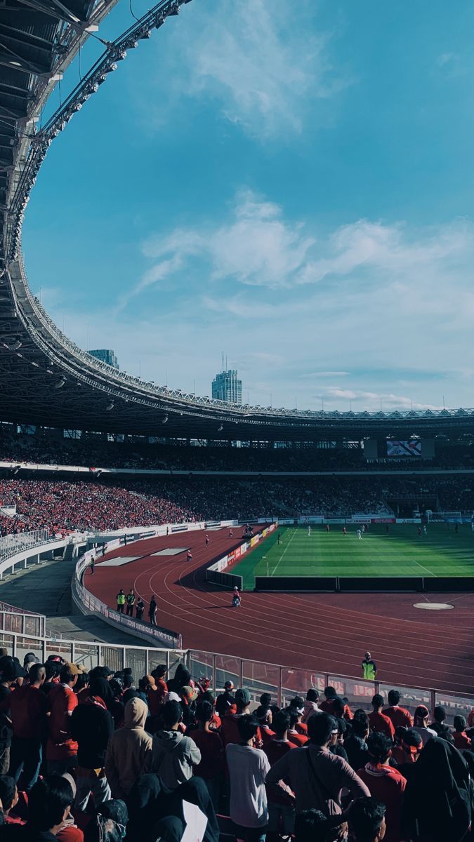 675x1200 GBK Stadion